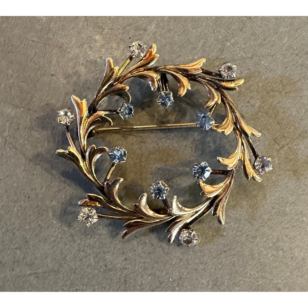 Vintage Carl Art 12k Gold Filled Wreath Circle Pin Blue & Clear stones